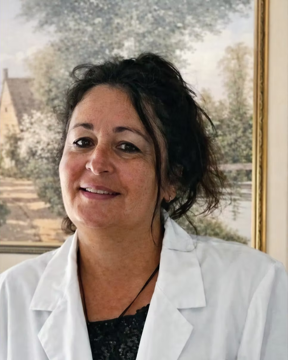 Carmen Graves — Licensed Massage Therapist, European Therapeutics